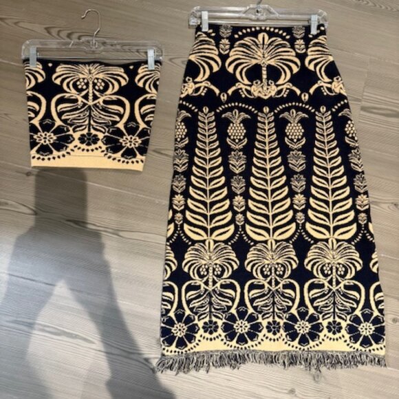 NWT - Farm Rio Ainika Tropical set (tube top and midi skirt) - size XS - Picture 4 of 8